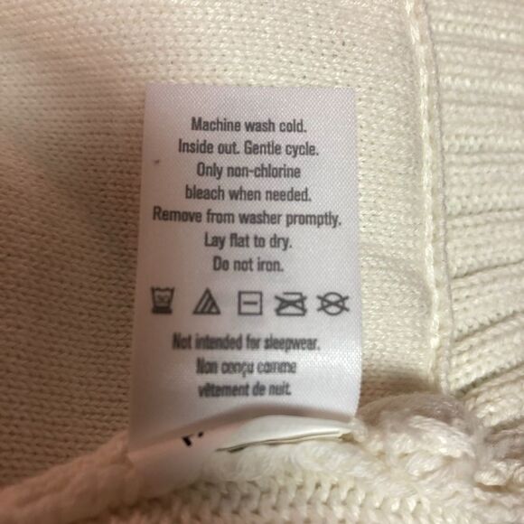 Gymboree girl’s faux fur bundle - Picture 10 of 10